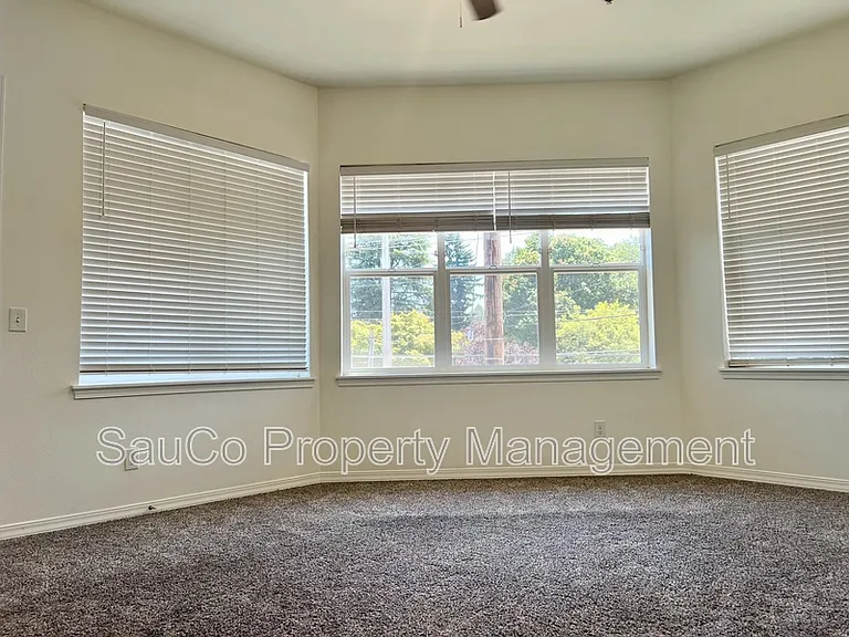 33763 E Columbia Ave #16 — Photo 6