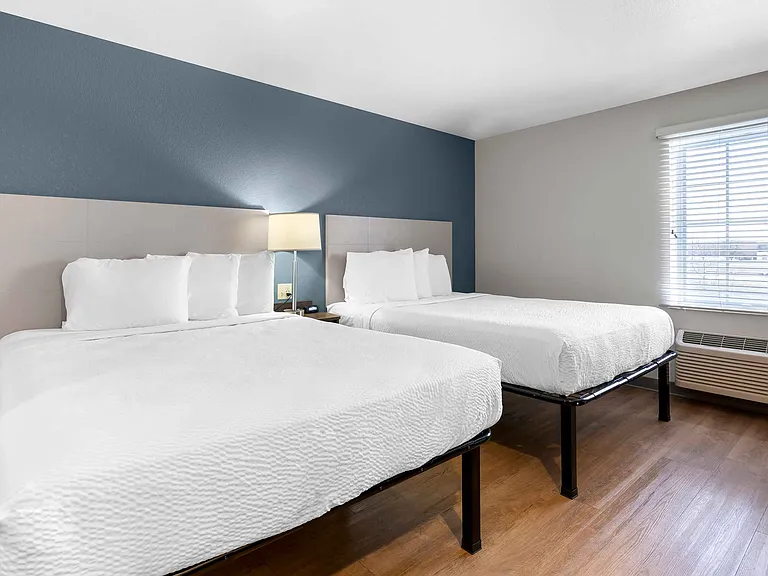 Studio Suite - 2 Queen Beds