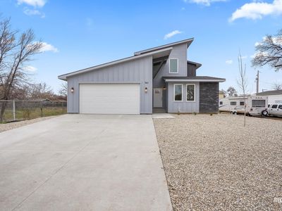 745 N 15th East St, Mountain Home, ID, 83647