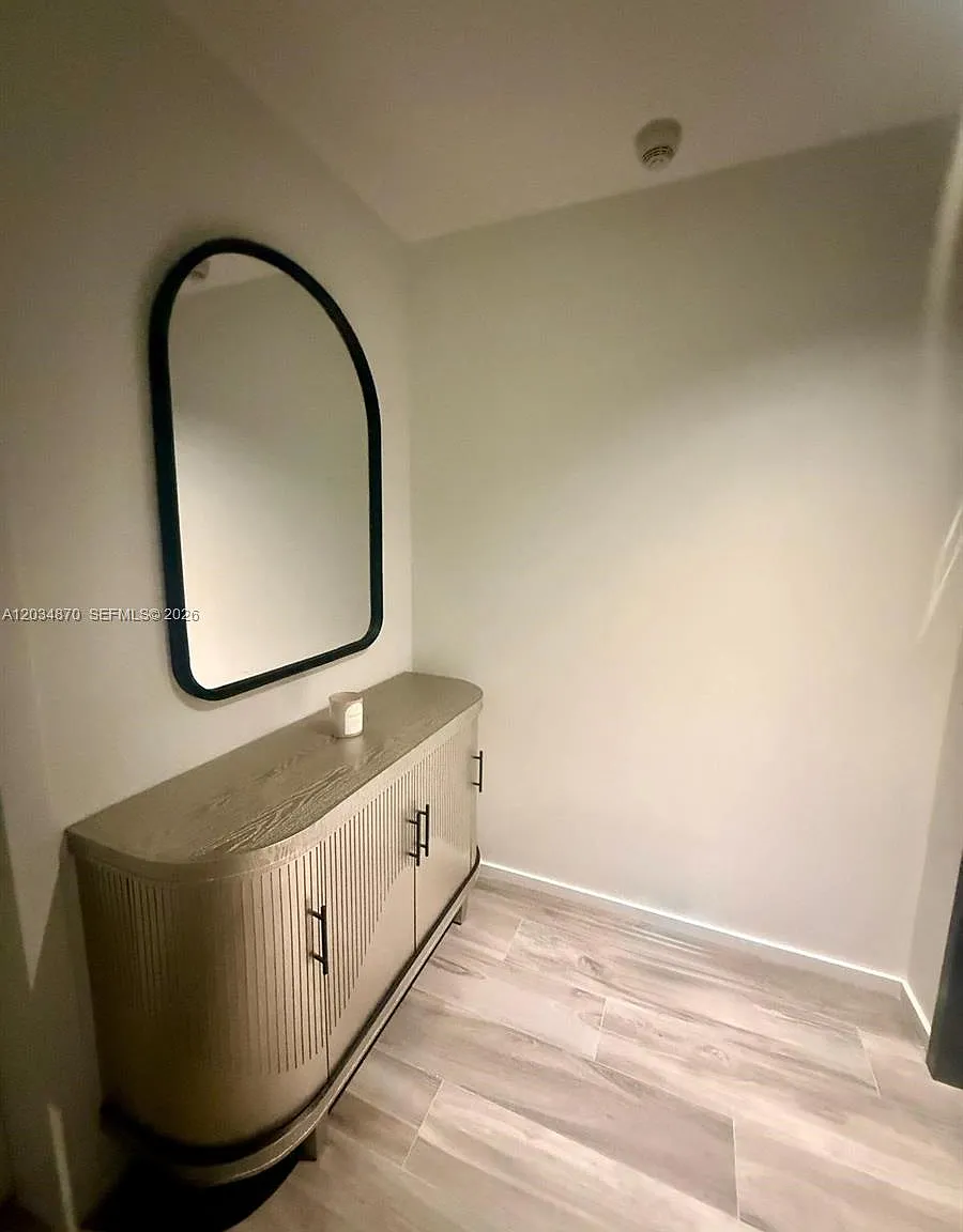 801 Sma Residences Condo — Photo 3
