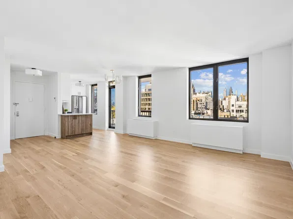 24 East 7th Street image 1 of 10