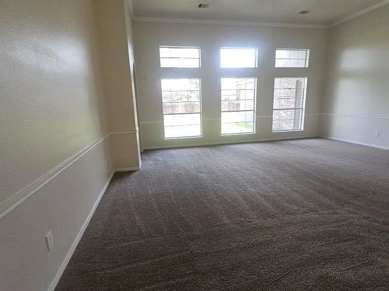 14902 Arvonshire Ct — Photo 5