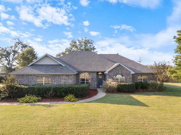 13101 Secretariat Dr, Scott, AR 72142
