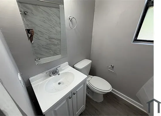4400 W Washington Blvd — Photo 7