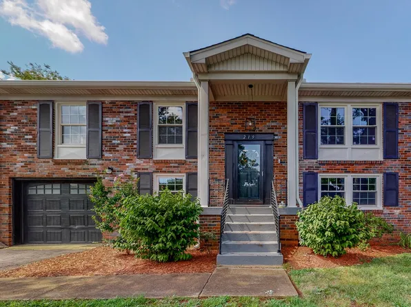 219 Bonnabrook Dr, Hermitage, TN 37076