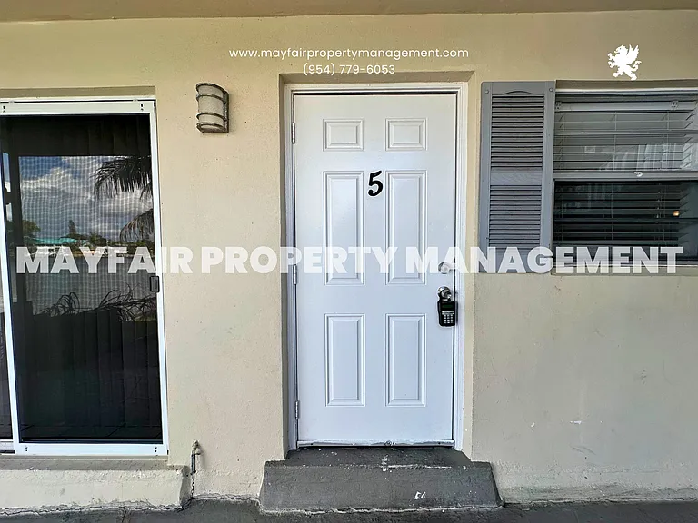 519 W Kalmia Dr #5 — Photo 11