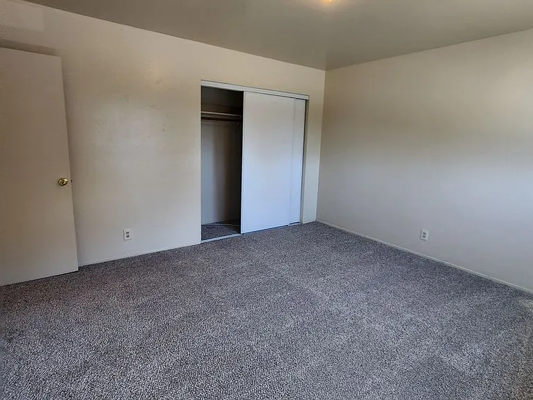 350 - 2905 Old Almaden Rd — Photo 25
