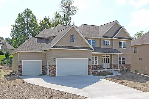 4395 Stone Creek Dr Photo 1