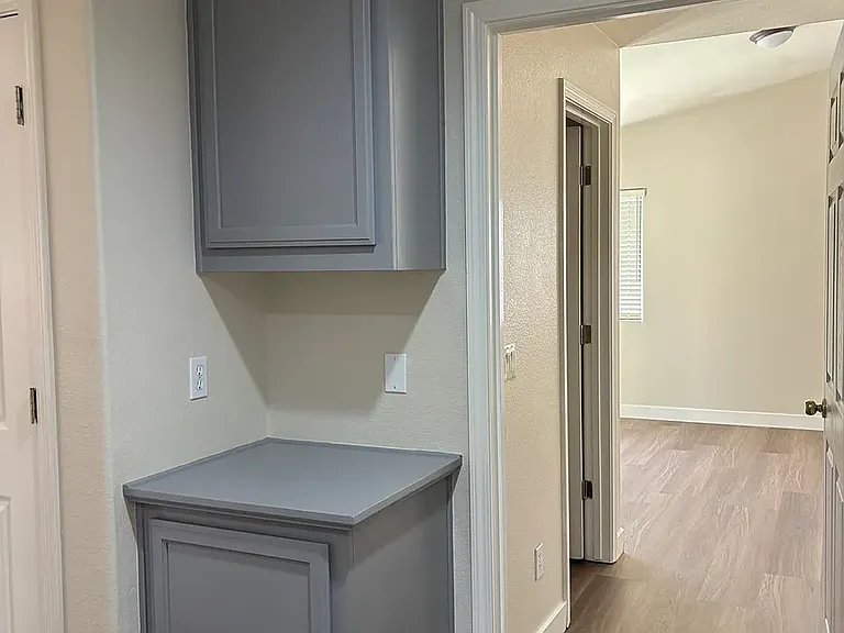 2201 Lenay Way — Photo 12