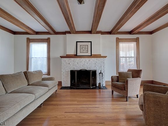 4th image of 28 Godfrey Road