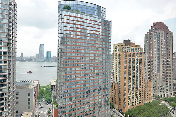 Rented by New York Residence | media 41