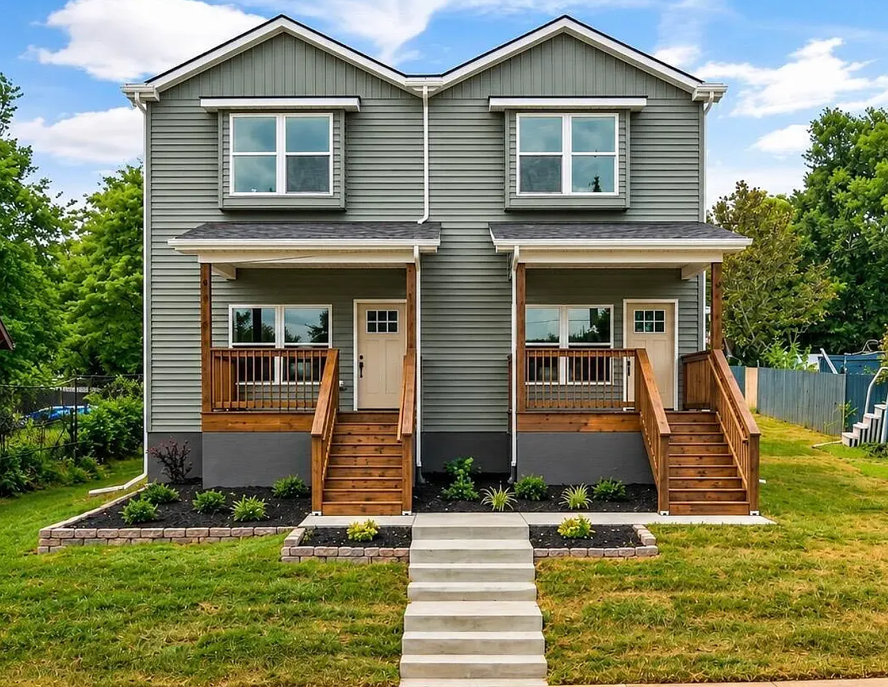 3 bed, 2.5 bath, 1450 sqft, $2,800 — Photo 1