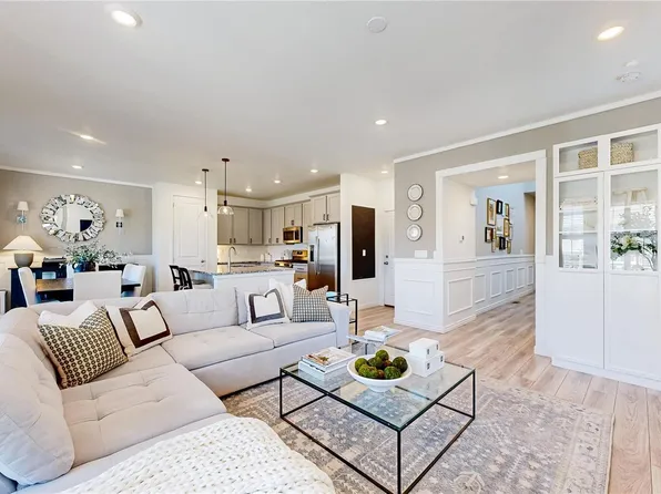 17928 Galapagos Street, Broomfield, CO 80023