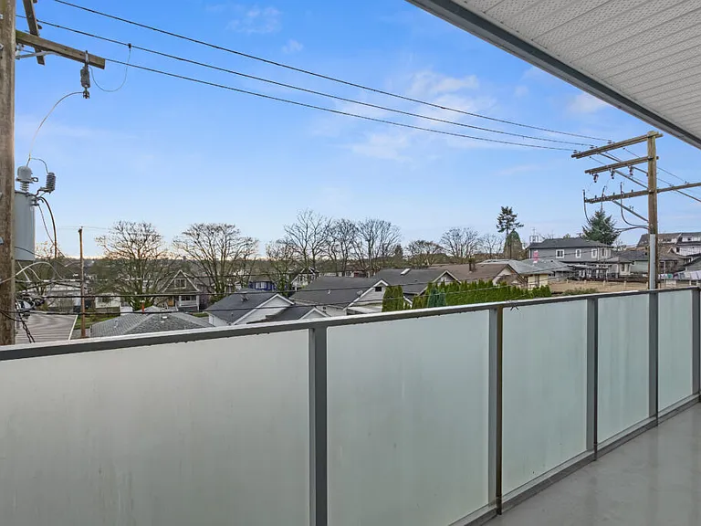 2778 Hastings St E #207 — Photo 31