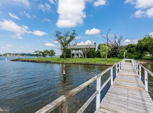 400 Ferry Point Rd, Annapolis, MD 21403