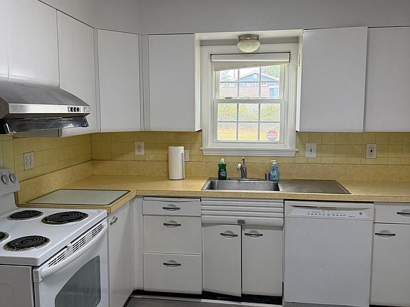 5th image of 1320 Stateside Dr