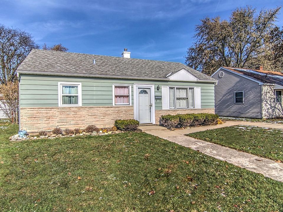 1st image of 2643 Grand Blvd