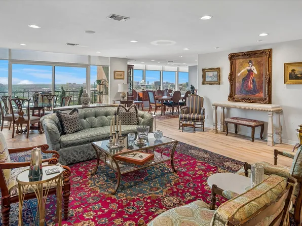 5200 Keller Springs Rd APT 1217, Dallas, TX 75248