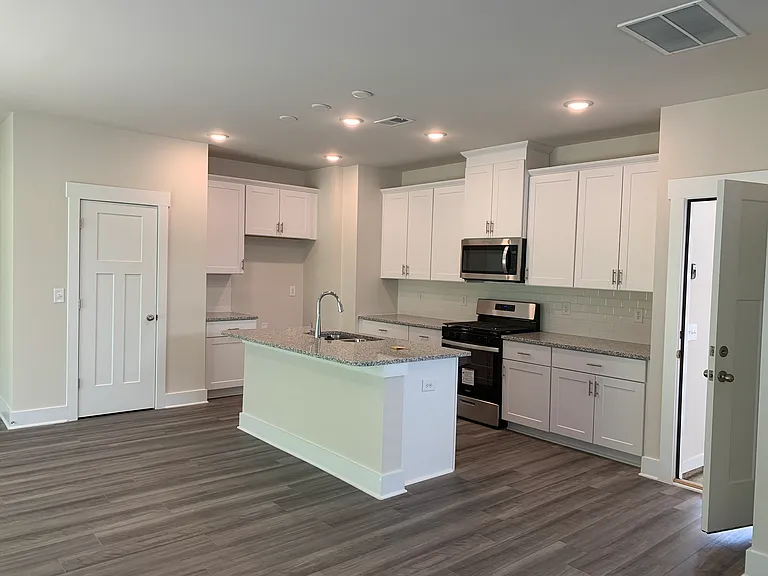 224 Lanyard Ln — Photo 7
