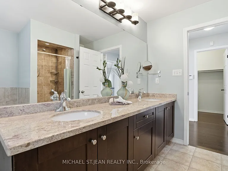 63 Fowler Dr — Photo 33