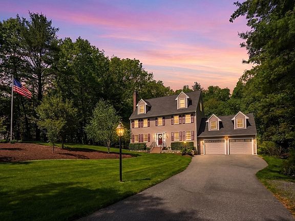 3rd image of 9 Fazio Farm Rd