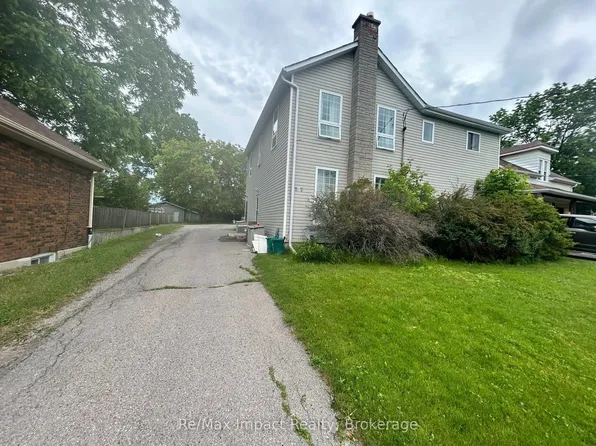292 William St E, Oshawa, ON L1G 1K8