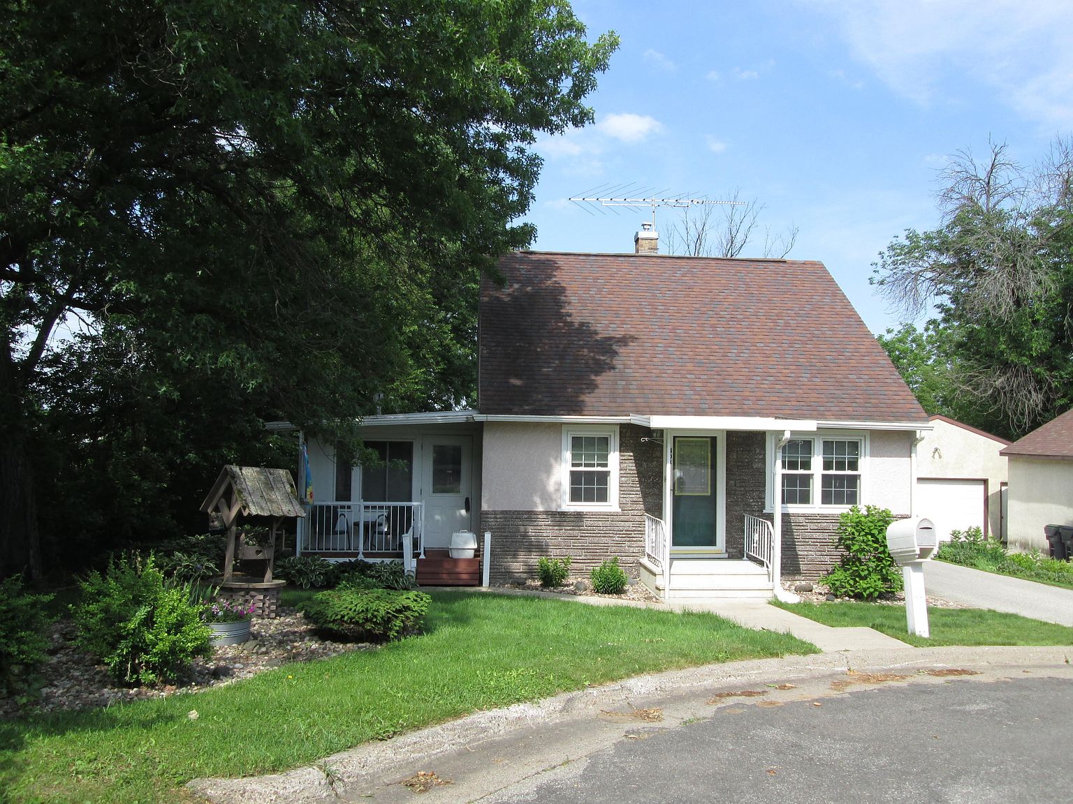 403 Loomis St, La Crosse, WI 54603  Zillow