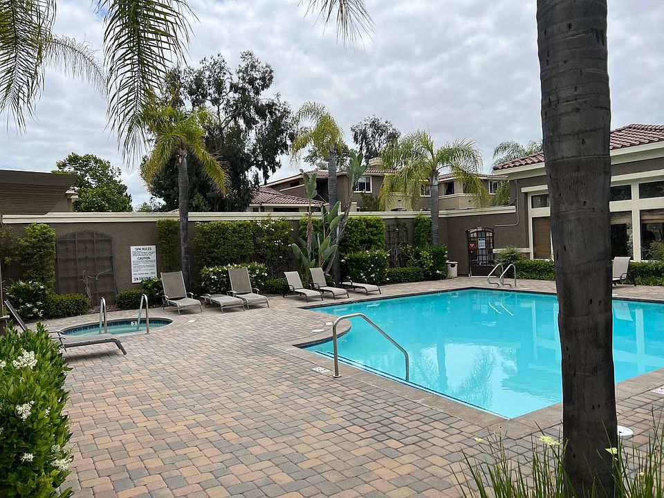 1st image of 22681 Oakgrove Unit 617