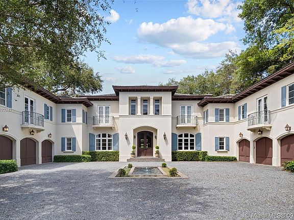 5th image of 5225 Fairchild Way #5225