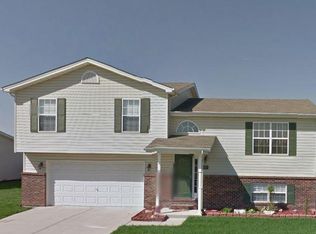 447 Edwin Dr, Dupo, IL 62239