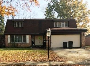 1609 Longmeadow Dr, Glenview, IL