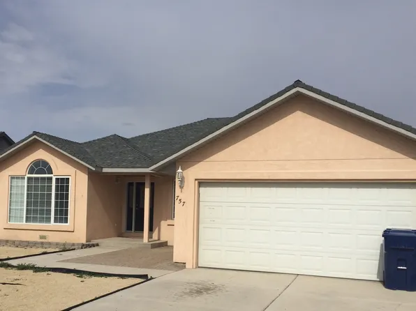 757 Divot Dr, Fernley, NV 89408