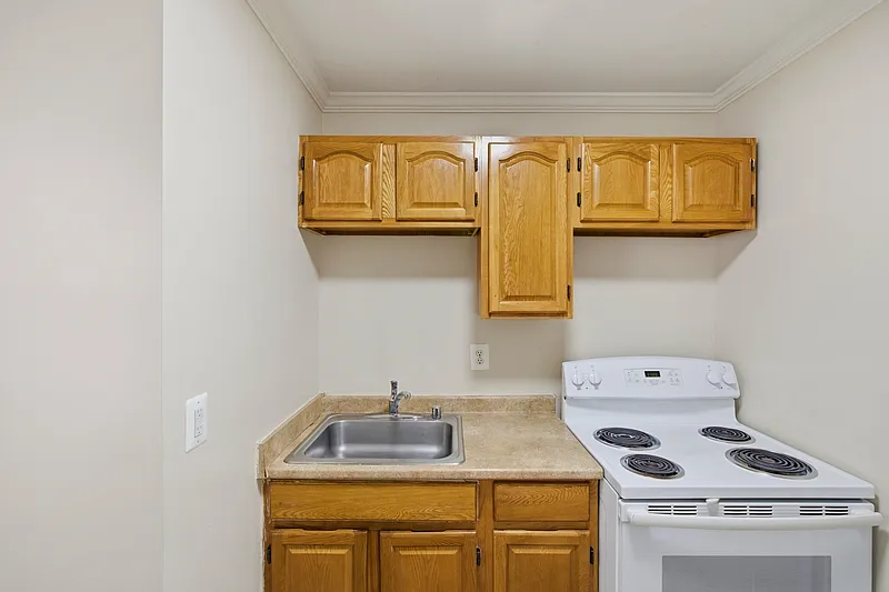 1 bed, 1.0 bath, 650 sqft, $900 — Photo 4