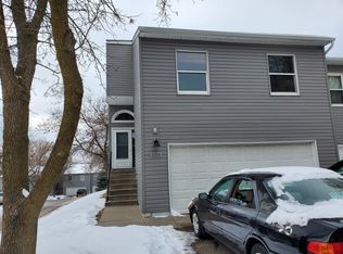 5358 Egan Dr, Savage, MN 55378