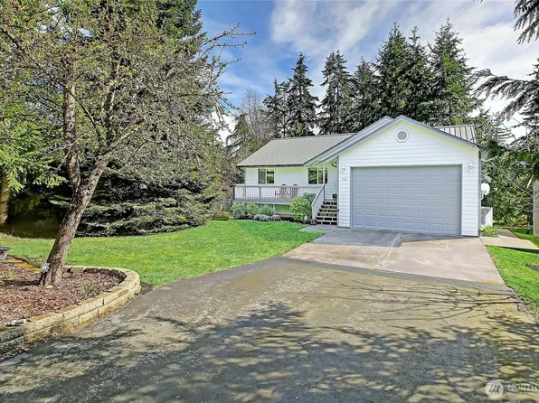 1637 Poplar Lane, Camano Island, WA 98282