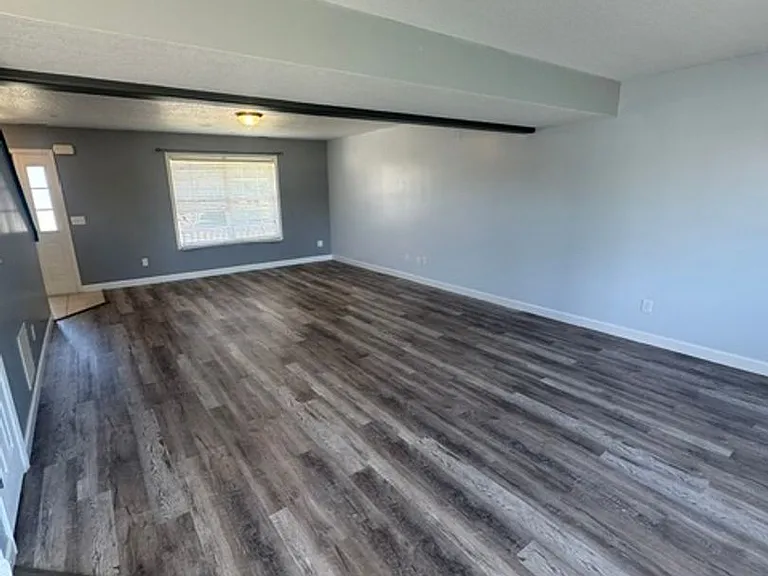 3917 Stanton Hall Pkwy — Photo 2