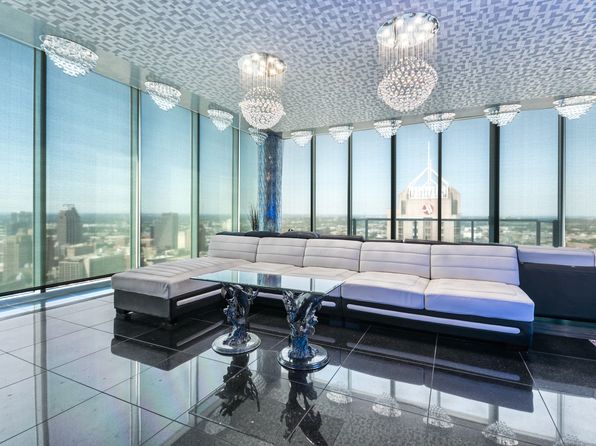 610 E Market St #3208-3210-3302