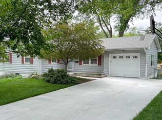 4918 S 129th St, Omaha, NE 68137