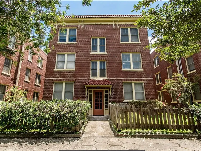 1623 N Liberty St #6 — Photo 1