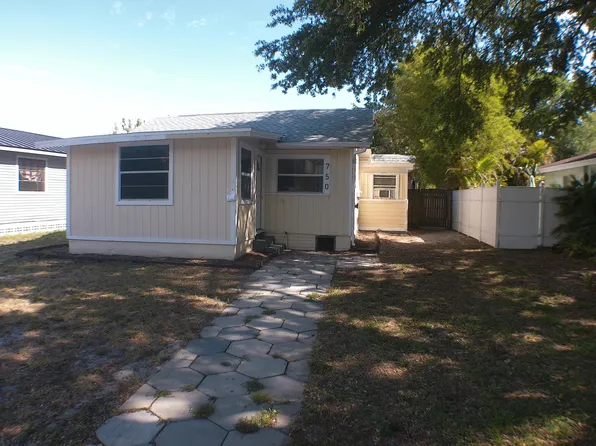 750 51st Ave N, Saint Petersburg, FL 33703