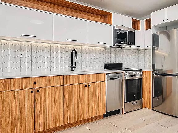 4th image of 60 W 125th St APT 409