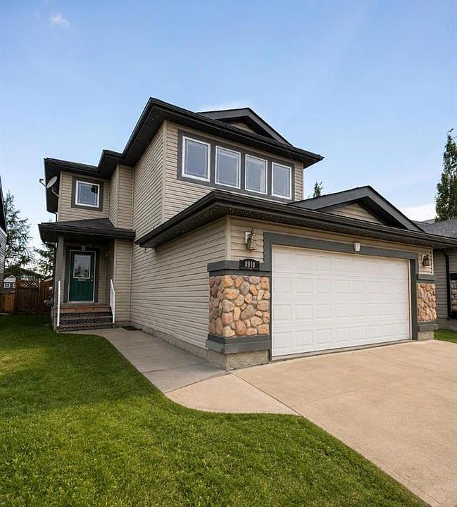 1st image of 8910 W Willow Dr