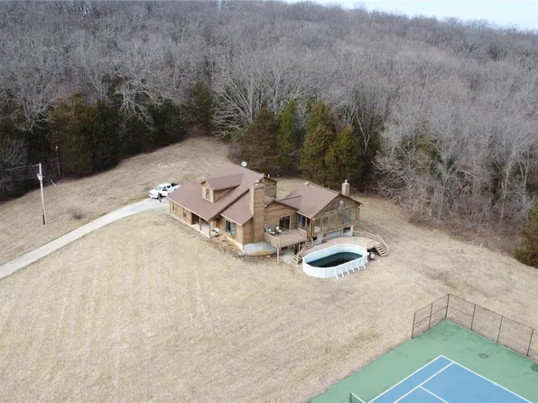8412 Rutledge Rd, Dittmer, MO 63023
