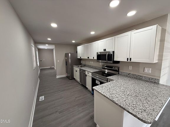 4th image of 4412 Green Spring Dr