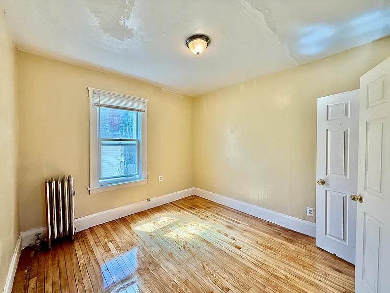 2 Shirley St #2A — Photo 7