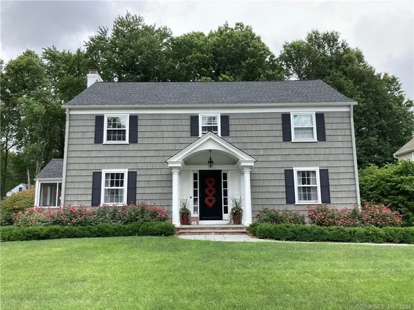 48 Middlebrook Road, West Hartford, CT 06119