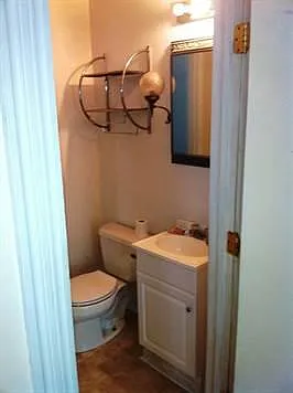 920 W Kirkwood Ave — Photo 11
