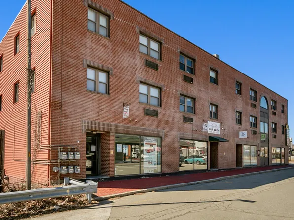 6 W Broadway, Derry, NH