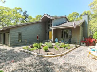 25 Old Kenyon Rd, East Falmouth, MA 02536