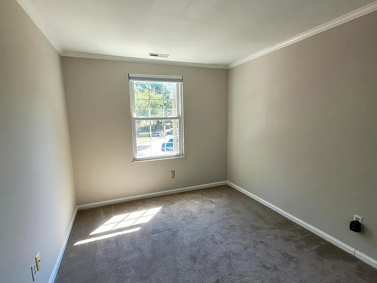 7831 Stephanie Ln — Photo 34